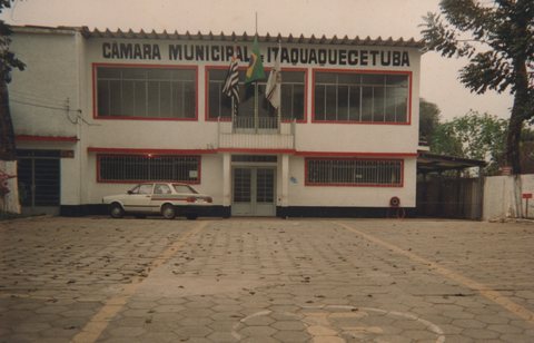 Prédio da Câmara na Avenida Emancipação
